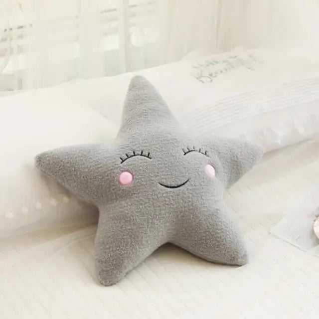Coussin peluche nuage, étoile, lune et goutte de pluie pour enfant