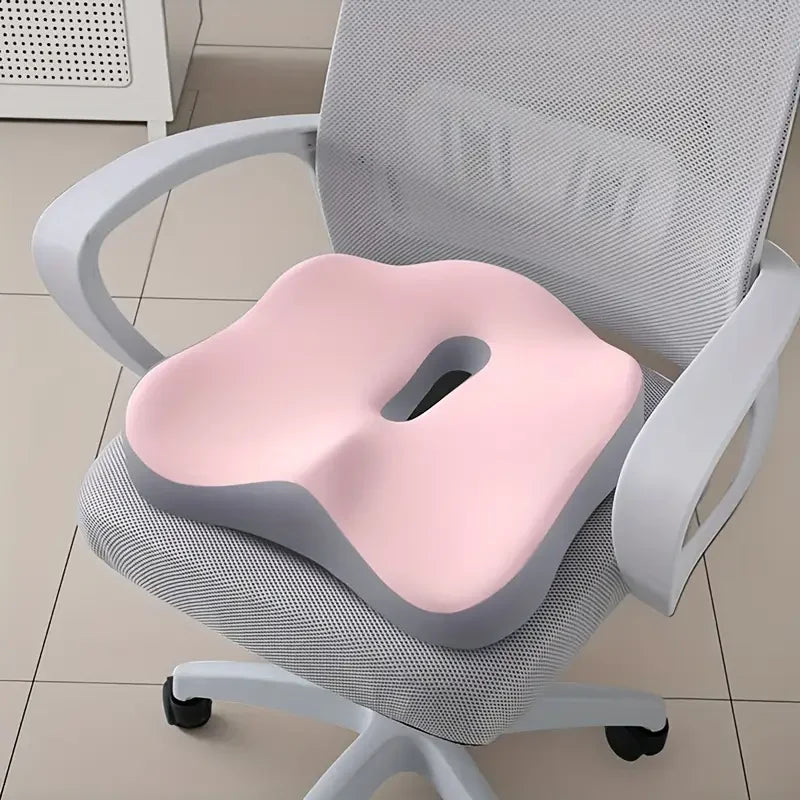 Coussin d'assise à rainure centrale