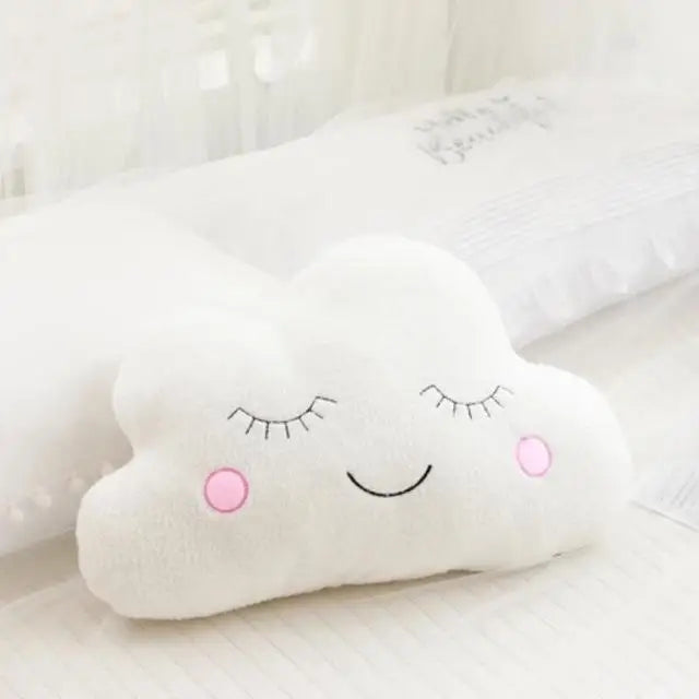 Coussin peluche nuage, étoile, lune et goutte de pluie pour enfant