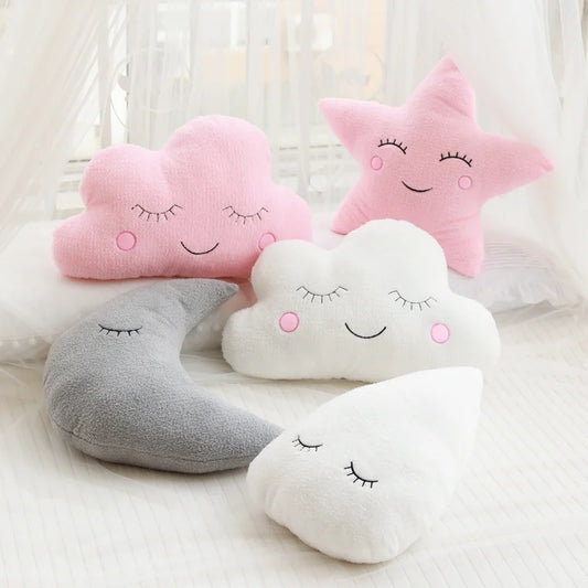 Coussin peluche nuage, étoile, lune et goutte de pluie pour enfant