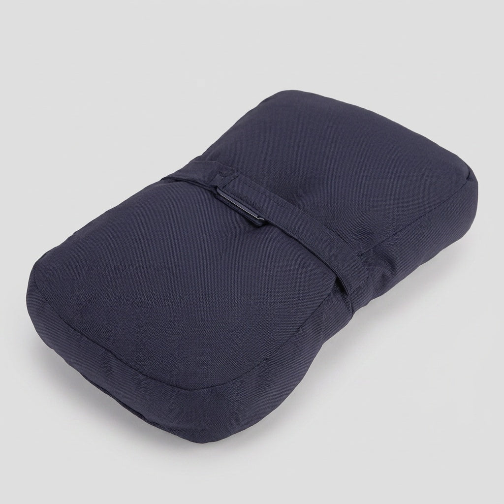 Coussin genoux long en fibre à sangle velcro
